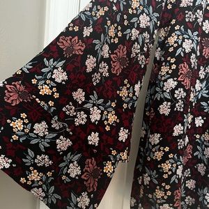 Loft outlet petite bell sleeve blouse